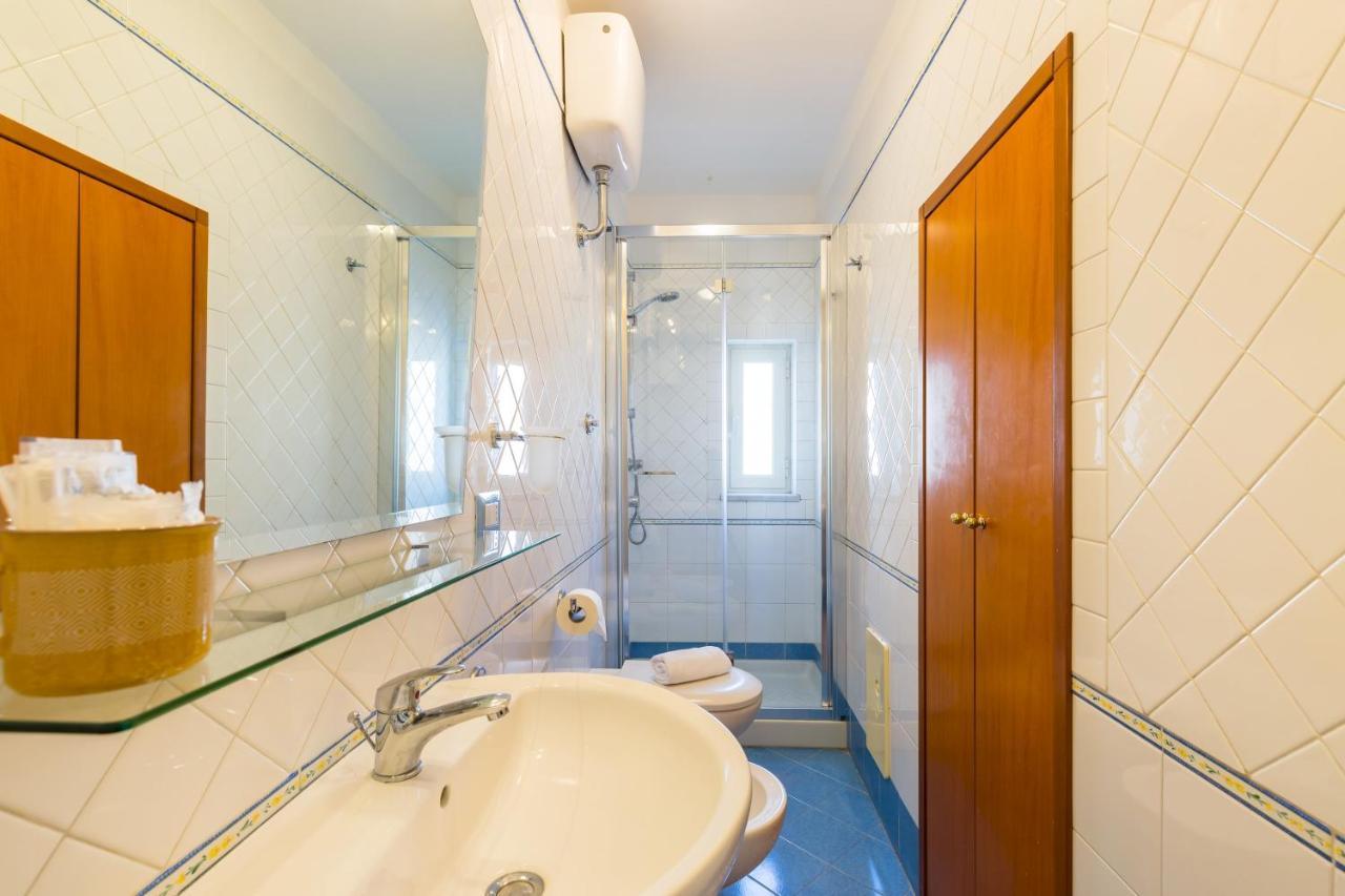 Terrazza San Paolo By Napoliapartments Luaran gambar